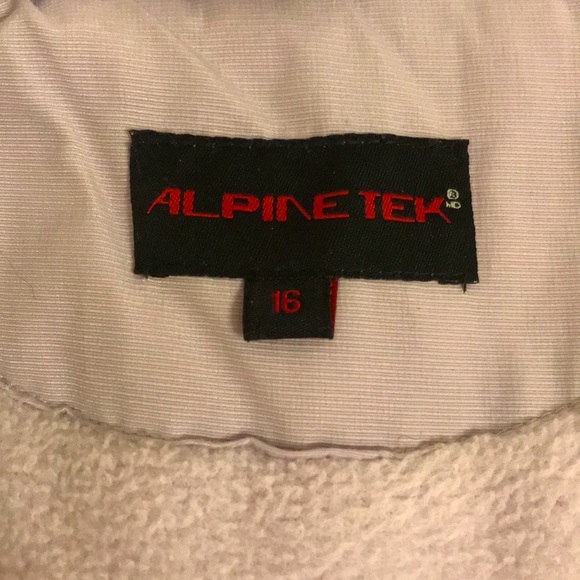 Alpine skiing, Girl winter jacket, size 16, very warm & light, perfect for snow - Picture 12 of 13